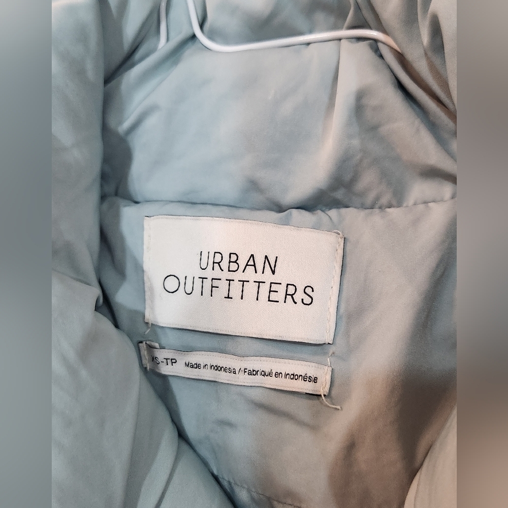 Urban Outfitters Light Blue Puffer Jacket Size Xsmall - Picture 5 of 10